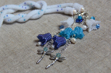 Bead crochet lariat necklace with bluebells