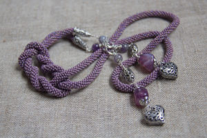 Bead crochet lariat with amethyst end beads